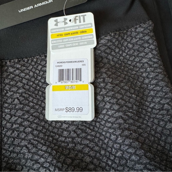 Under Armour Women's Compression Ankle Length NWT Leggings size Medium - Picture 4 of 5